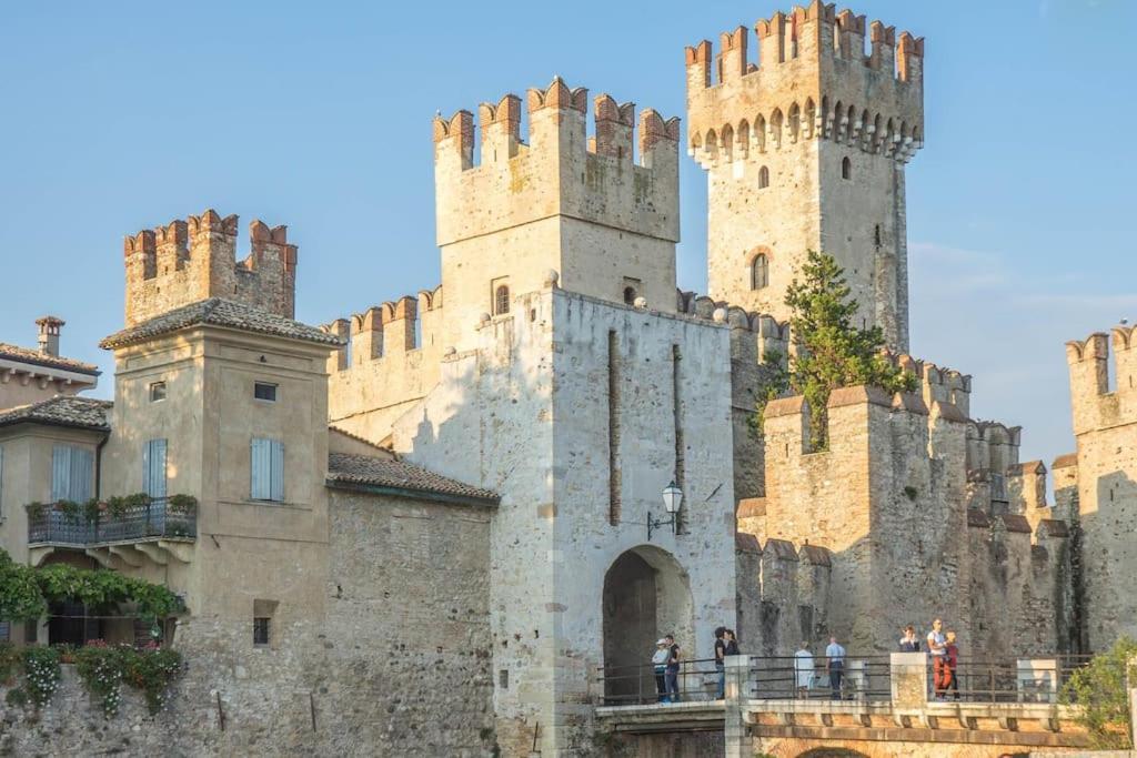 Casa Moderna Vicino Al E Terme Di Appartement Sirmione